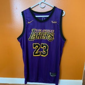Lebron James “Showtime” Jersey L